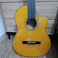 گیتار دست ساز