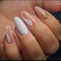 آموزش کاشت ناخن پودر و ژل و قالب