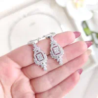 گل نقره+نقره کهنه دارید/در مغازه ما سریع نقدش کنید