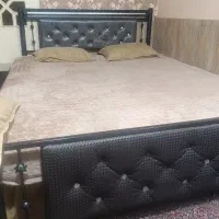 تخت دو نفره