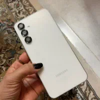 گوشی a54 رنگ سفید رم ۸ ۲۵۶ کم کار