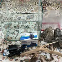 آکواریوم و پمپ آب