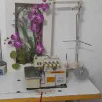 سردوز ۴نخ مارک جک|چرخ خیاطی و ریسندگی|مشهد, طلاب|دیوار