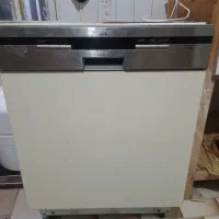 ماشین ظرفشویی