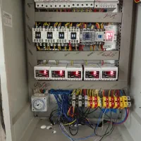 برق کار ساختمانی  برقکار صنعتی  رفع اتصالی