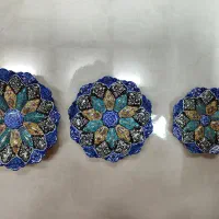 فروش سه عدد بشقاب میناکاری دست‌ساز ،سایزهای مختلف|صنایع دستی و سایر لوازم تزئینی|اصفهان, خانه اصفهان|دیوار