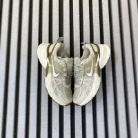 کتونی نایکی V2K