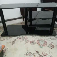 میز شیشه ای قیمت پایین در حد lcd میز زیر تلویزیون|میز تلویزیون|تهران, خواجه نظام الملک|دیوار