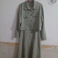 تعدادی لباس نو