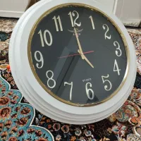 ساعت دیواری