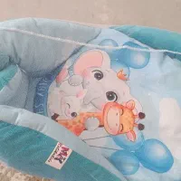 آغوشی نوزاد