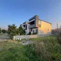 زمین قابل ساخت ۱۷۲متری با ۳کنتورباسند