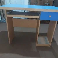 میز کامپیوتر