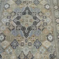 یه تخته فرش ۹ متری