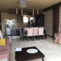 135 متر سه خوابه طبقه دوم اردیبهشت غربی