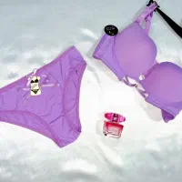 ست شورت و سوتین اسفنجی