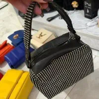 تعدادی کیف قیمت عمده|کیف، کفش، کمربند|شیراز, گویم|دیوار