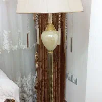 آباژور ایستاده کنار سالنی|چراغ خواب و آباژور|تبریز, |دیوار