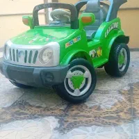 ماشین شارژی شاسی بلند طرح تویوتا در حد نو