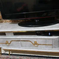 میز تلویزیون در حد نو|میز تلویزیون|بروجرد, |دیوار