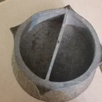 دیگ سنگی و پارچ مسی