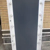 آینه قدی با لامپ