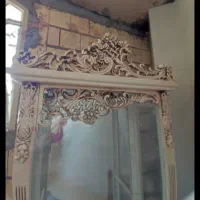 ویترین و میز