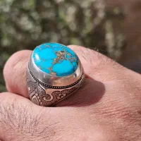 فیروزه نیشابوری|جواهرات|ری, علایین|دیوار