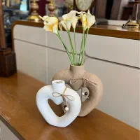 گلدان طرح قلب گل مصنوعی کافی شاپ دکور کادو تولد