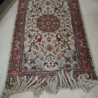 ۲ عدد قالیچه ی دستباف کاشمر و یک عدد فرش ترکمن