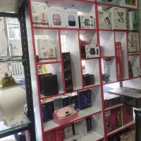 قفسه و ویترین