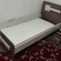 تخت خواب نوجوان