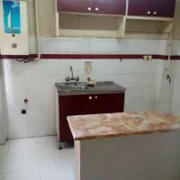 سویت طبقه اول خ رودباری نبش کوچه بهار۴۰متر۷۰ماهی۷