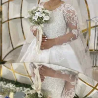 لباس عروس|لباس|رشت, ولکس|دیوار