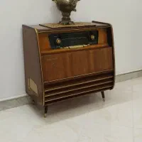 رادیو گرام مبله قدیمی|کلکسیون اشیاء عتیقه|تهران, باشگاه نفت|دیوار