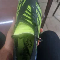 استوک چمن    ادیداس پریدیتور سایز ۴۵