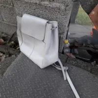 ساک باشگاه و کوله پشتی سفید|کیف، کفش، کمربند|رشت, نظری|دیوار