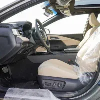 کمری 2025 صفر کیلومتر وارداتی ژاپن  فول آپشن LE