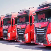 کشنده و کامیونت دایون