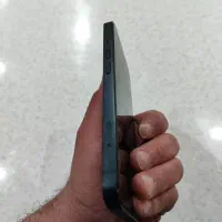 ایفون ۱۳ نرمال درحد نو|موبایل|شاهین‌شهر, نظامی|دیوار