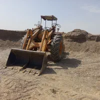 تراکتور بیل عقب