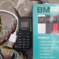 گوشی نکی باکارتن وشارژر کار نکرده