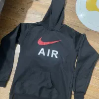 پالتو بارونی|لباس|ساری, |دیوار