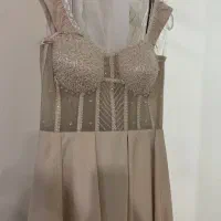 لباس مجلسی|لباس|فردیس, خیام شرقی|دیوار
