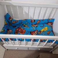 تخت کودک|تخت و سرویس خواب|رشت, آب و برق|دیوار