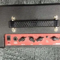 فروش گیتار بیس با امپیلی10وات|گیتار، بیس، امپلیفایر|بندرعباس, |دیوار