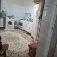 یک واحد قدیمی وسط کلاک نو قیمت مناسب|فروش خانه و ویلا|کرج, کلاک نو|دیوار