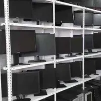 مانیتور کامپیوتر و دوربین ضمانتی