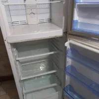 یخچال سالم و تمیز