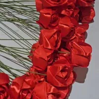 باکس گل رز ساتن و روبانی جذاب